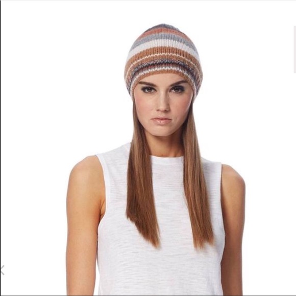 360 Cashmere Gladys beanie - Picture 2 of 4